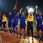 勝利を喜ぶ日本代表メンバーたち