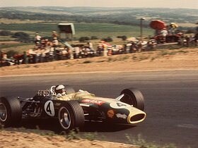 F1史に燦然と輝く南ア・グランプリ。サッカーW杯とF1の意外な接点とは？