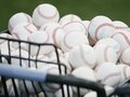 「飛ばない」低反発球に統一決定!矛盾抱えつつもプロ野球界が国際化。