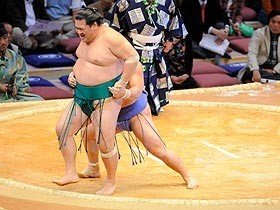 若麒麟と隠岐の海の相撲人生を分けた裁定。