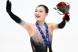 「（内容は）ちょっと言えへんけど…」坂本花織を変えた“コーチとの大喧嘩”…全日本選手権3連覇の裏で日本のエースが泣いていた理由