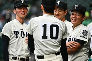 【話題】《甲子園が落胆するほどの圧勝》大阪桐蔭は、高校野球史上最強のヒールなのか「勝って当たり前と思ってもらうのは…」