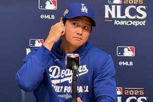 「逆に言えば…」大谷は“ロバーツ発言”に微笑んだ「ショウヘイ！ ワオ！」カーショウもフリーマンも激レア150m弾フリー打撃に興奮