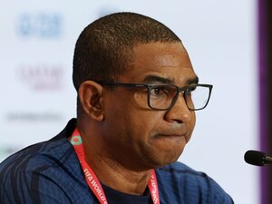 寝耳に水。悔し涙を流した」“横浜フリューゲルス消滅の舞台ウラ”元