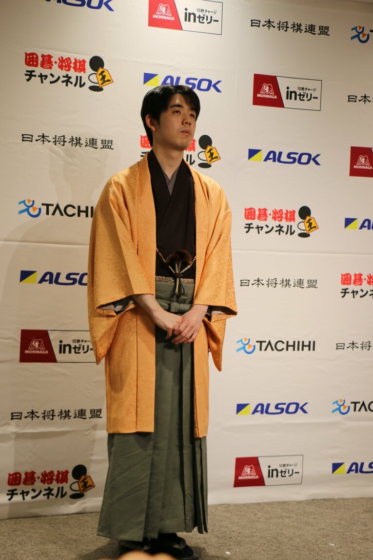 王将戦第7局の様子（写真は右に続きます）　©Shintaro Okawa