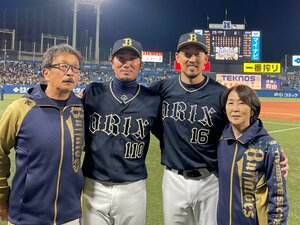 山本由伸が信頼した「ウリさん」とは何者？ 13年間オリックスを支えた