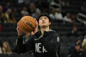 「ブルックリンで家探しを始めます」渡邊雄太28歳、NBAネッツで始まる新たなニューヨーク物語…支えになった暁子夫人の言葉とは？