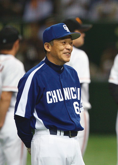 ルーキー時代に影響を受けた元チームメイトが敵将に。その視線は重圧を感じさせた