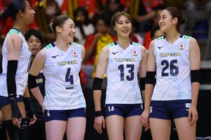 「バレーボールが楽しい」女子バレー佐藤淑乃と和田由紀子は“新たなエース”になれる？ 古賀紗理那も信頼した“里さん”が語る急成長の秘密
