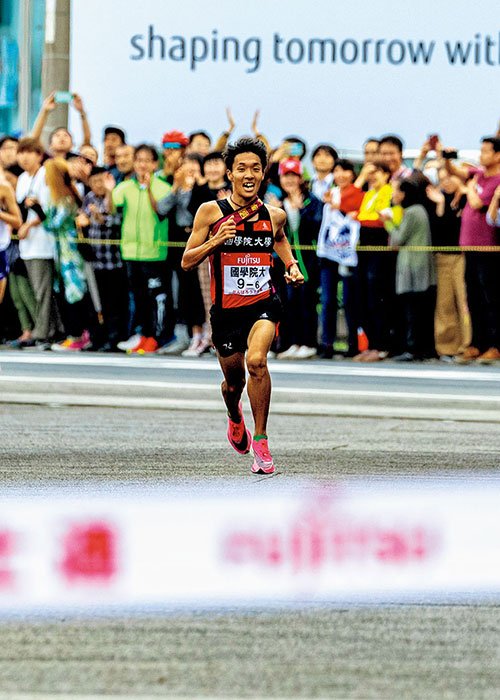 3度目の参戦だった出雲で学生三大駅伝初優勝。4位で襷を受けたアンカー土方は3人を抜いて勝利に貢献