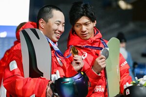 「葵来もすんごいうまかったし、おめでとう」銀・木俣椋真が金メダル・木村葵来を爽やかに祝福…ビッグエア“ワンツーフィニッシュ”最強日本勢の関係性