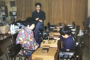 【続きを読む】幼少期に伝説の棋士・村山聖が指導対局… 国立大に合格棋士・糸谷哲郎八段の才能を伸ばした教育法とは