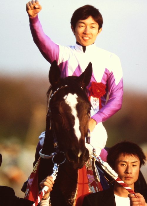 スペシャルウィーク 武豊 ジャパンC 競走馬 写真パネル 額縁 スポーツ