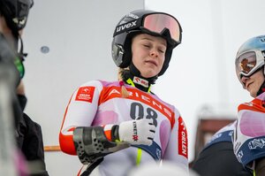 高梨沙羅も「1回（ジャンプ台から）飛んでみてほしい」と怒りを露わに…19歳女子選手を襲った“誹謗中傷”「憎しみに満ちたメッセージが届くんです」