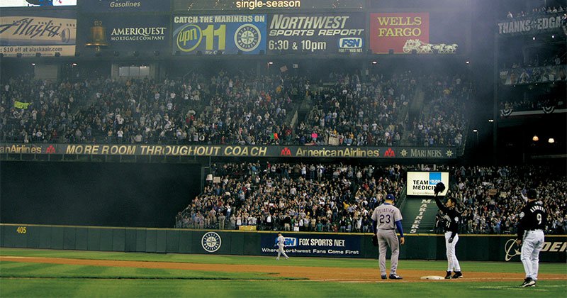 超希少!! イチロー　2005年　262安打達成記念　球場配布ボブルヘッド イチローのMLB・オフィシャル・ライセンス・ボブルヘッド人形の 特別