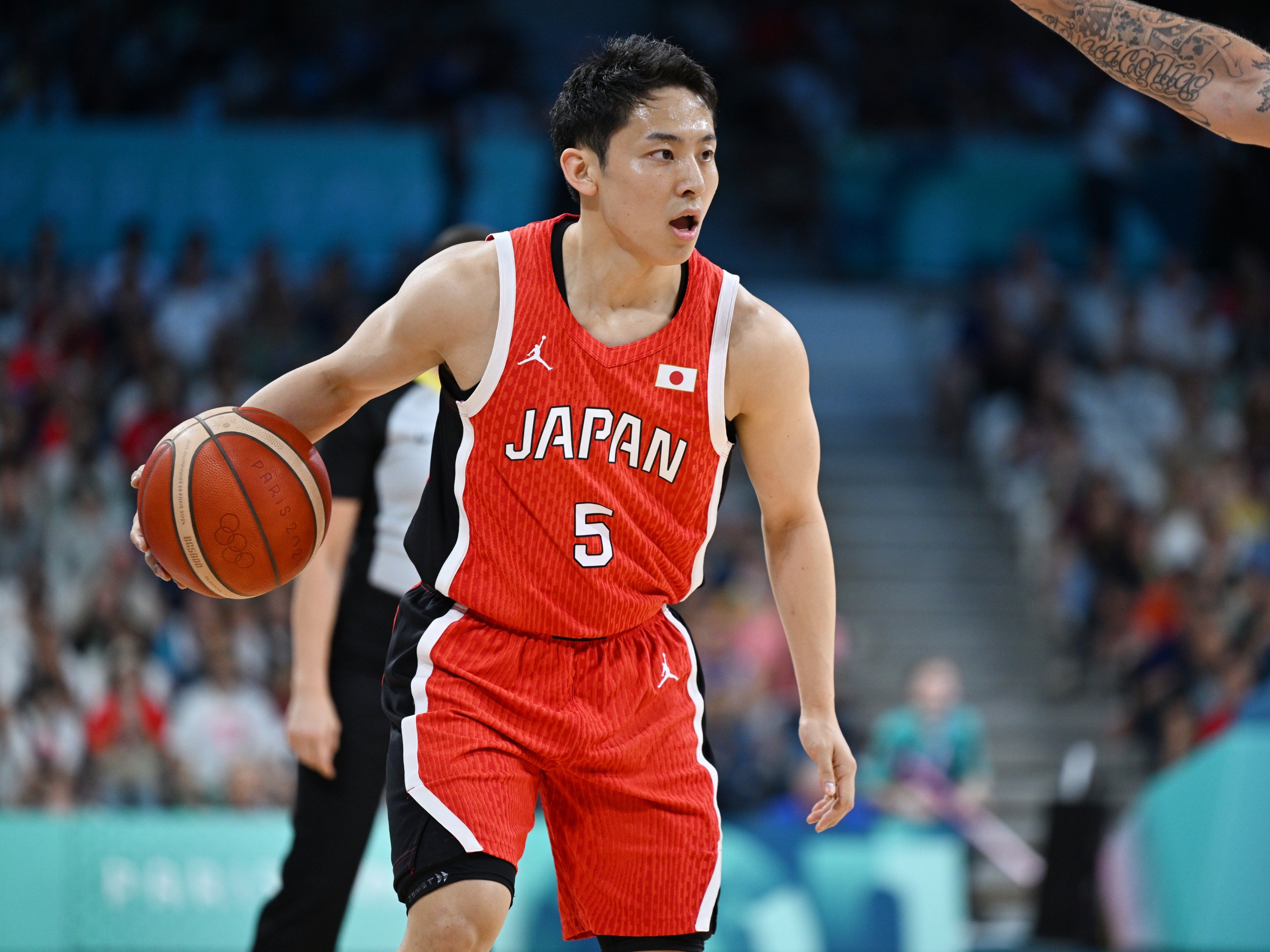 バスケ代表・河村勇輝（23歳）が掴んだ“現地ファンの心”「相手ファウル