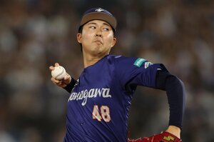 【復活のリリーバー】「このままじゃ終わるな…」DeNA京山将弥26歳を、“イップスで一軍登板ゼロ”の崖っぷちから「想像もできなかった成績」に蘇らせた言葉