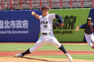 「試合の話はほとんどしないです」甲子園で輝けなかったある“プロ注エース”の再起…異国の地で与えられた「エースナンバー」のワケは？