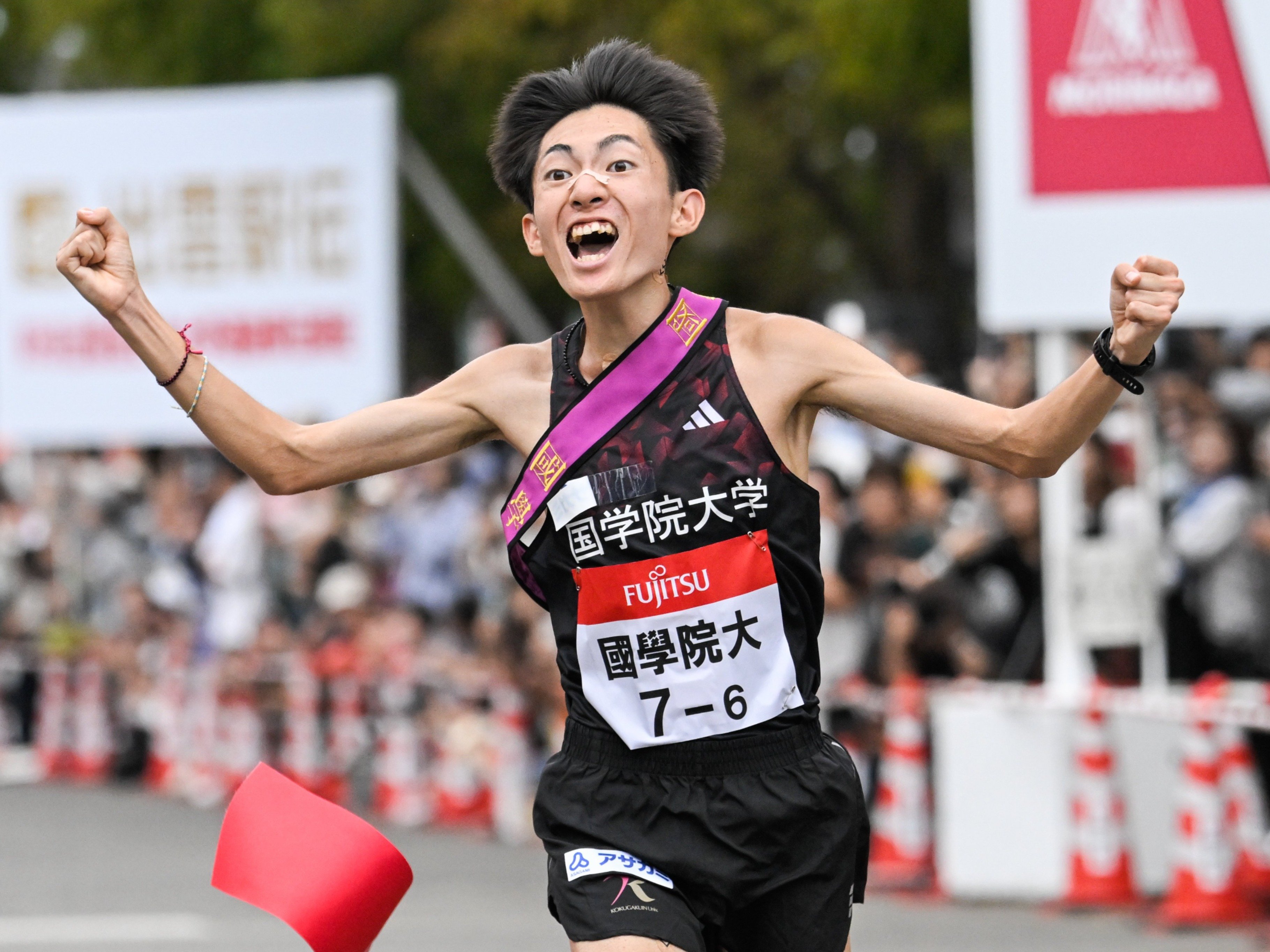 國學院大「101回目のプロポーズ」って何のこと？…出雲で見えた箱根駅伝“総合優勝”の現実味「“3番以内”に逃げない」「メンバー争いの方が怖い」 - 駅伝  - Number Web - ナンバー