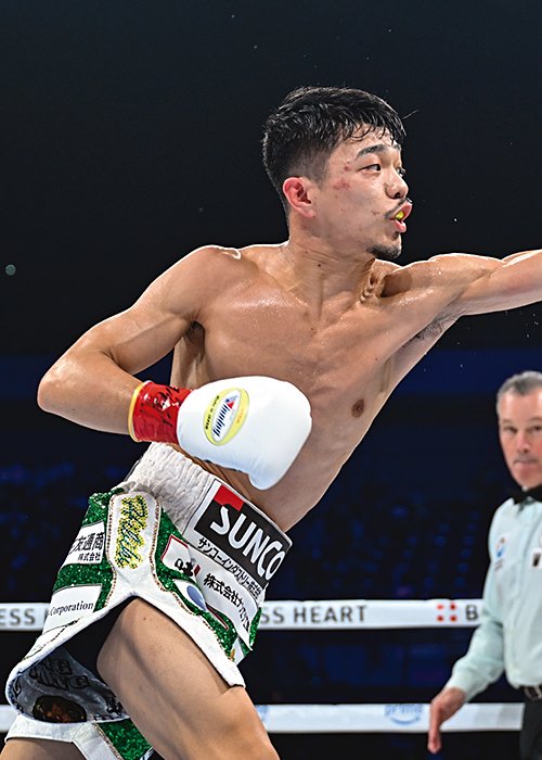 バンタム級で3度目の防衛戦となったダビド・クエジャル戦は圧巻の3RでのKO勝利