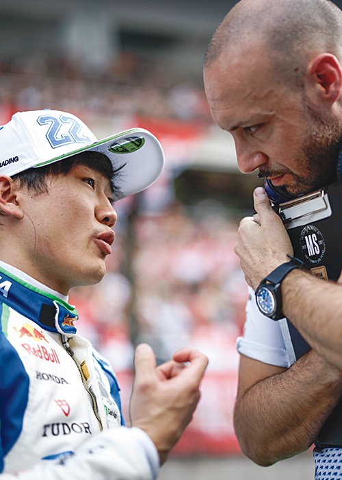 F1ドライバーには日常のコミュニケーション能力はもちろん、マシンの挙動などを正確に伝えられる言葉が求められる