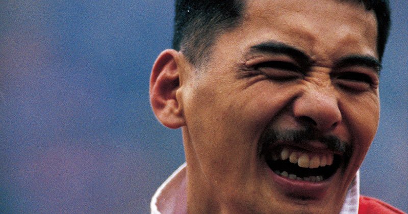 ラグビー日本代表元監督 神戸製鋼 平尾誠二 直筆サイン色紙 値下げ中