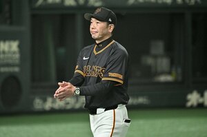 【NEW】「巨人・阿部野球は何が変わった？」小林誠司に代打を送らず…原監督時代はあり得ない