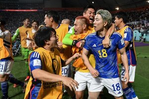 「あ、これはくるな」失意のW杯から4年…浅野拓磨がGKノイアーをぶち抜く逆転ゴールを決めるまで