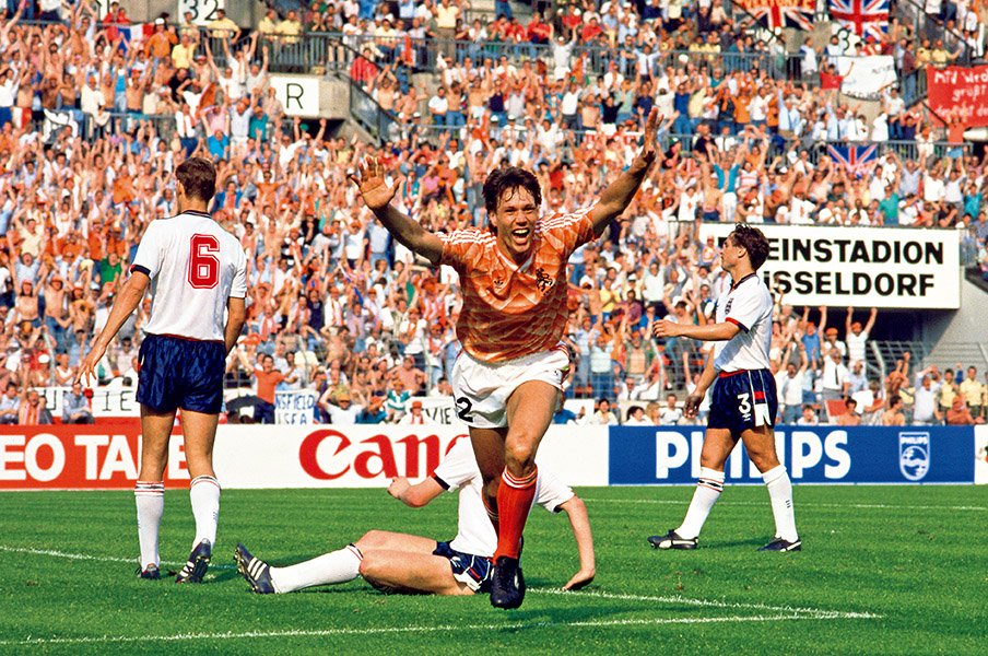 オランダ EURO1988「ファンバステンが放った奇跡のボレーシュート 