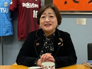 興國高校（大阪）の理事長・草島葉子氏