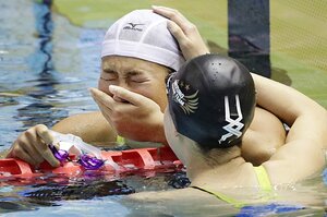 【感動コラム】池江璃花子、あふれる涙と衝撃の泳ぎ。高1で日本新「もう、とにかく……」