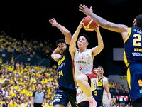 河村勇輝を徹底解剖 - Number Web - ナンバー