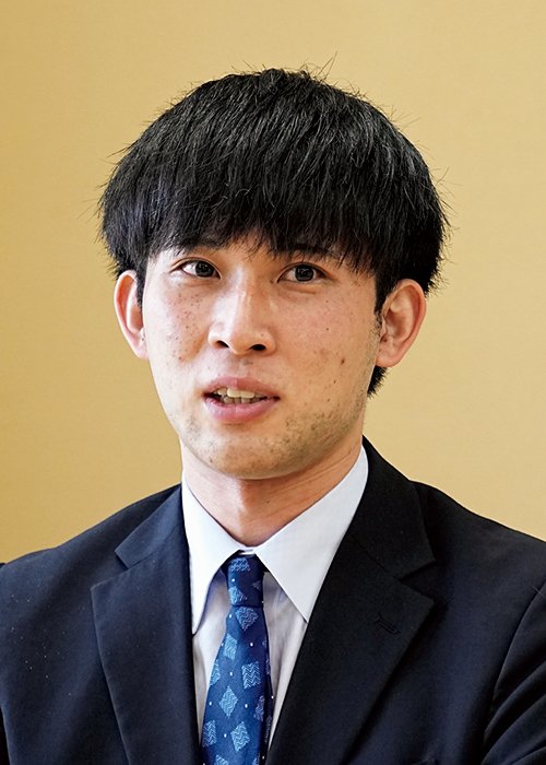 7月にフリークラスから順位戦C級2組へ昇級した小山怜央四段